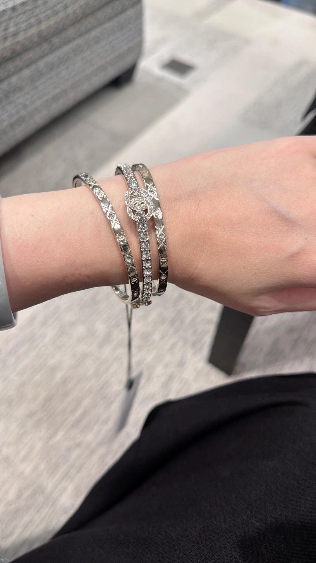 Chanel 25P Bangle